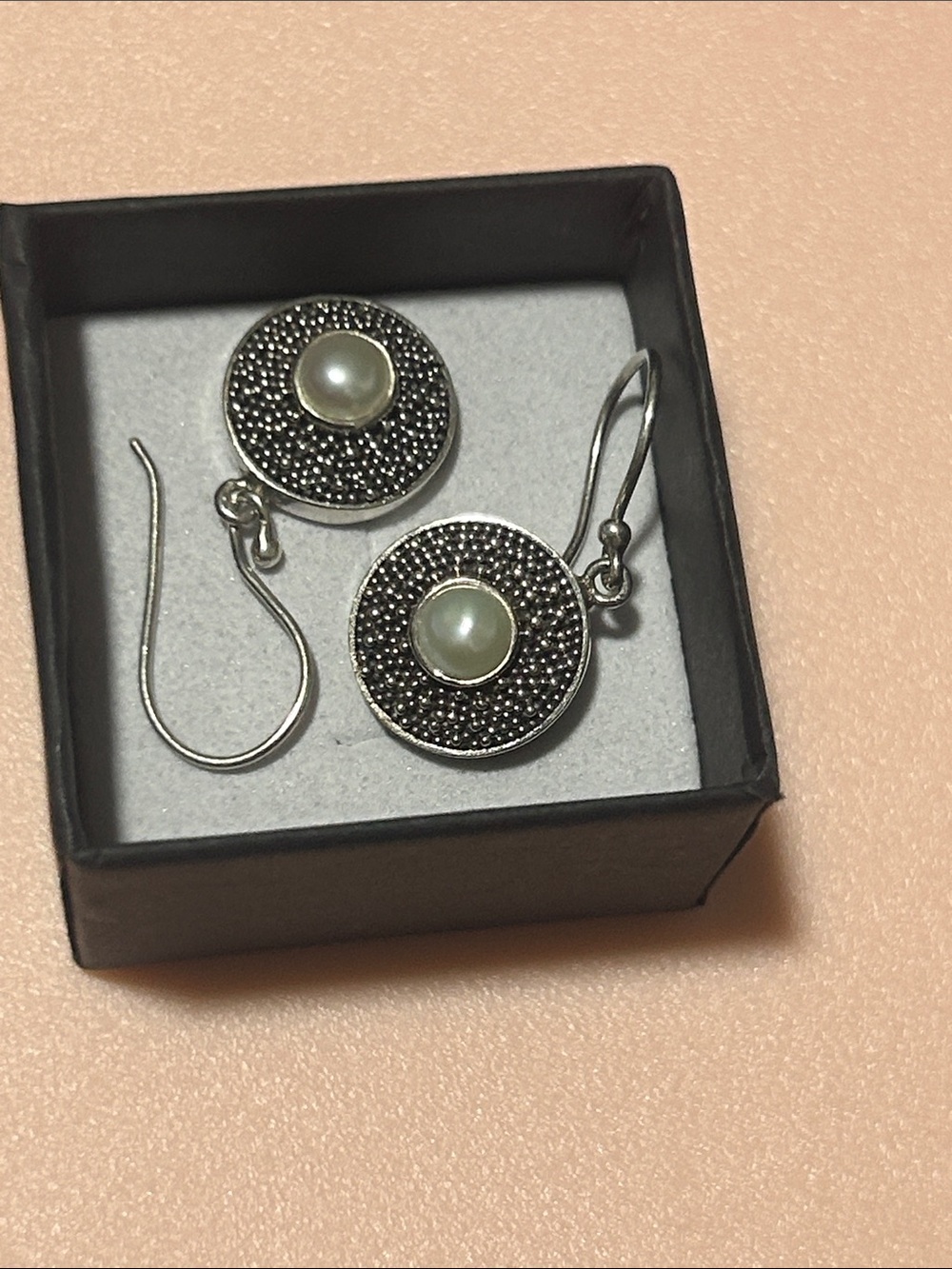Source Unknown Silver-Tone Pearl Circle Drop Earrings